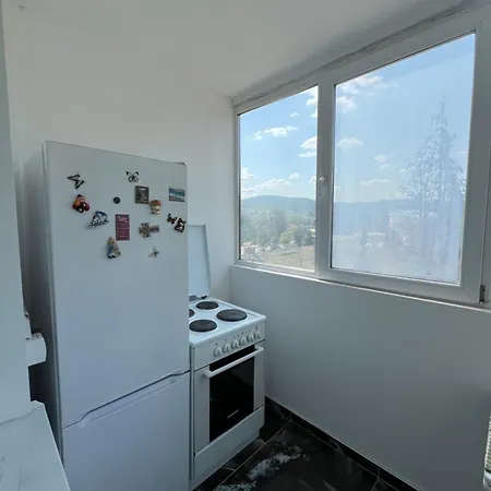 Boza 1 アパート Kuršumlija